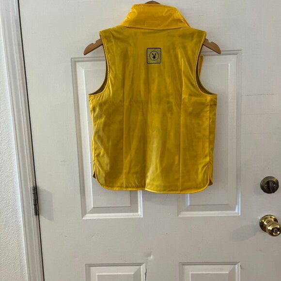 PLAYBOY Yellow Vest - Picture 3 of 10